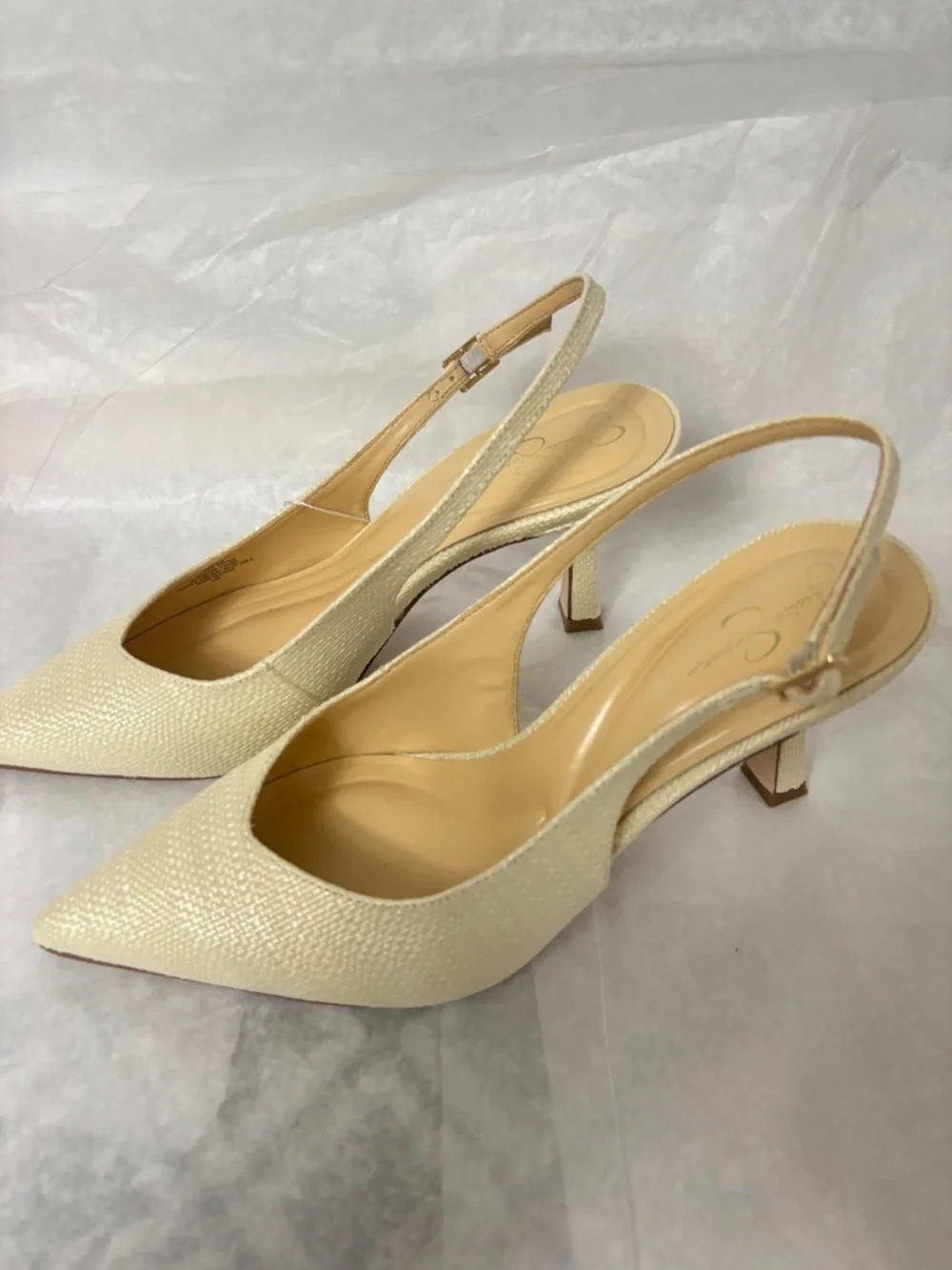 Jessica Simpson Pump- Cream color